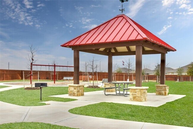 Building Photo - 10072 Pappas Dr