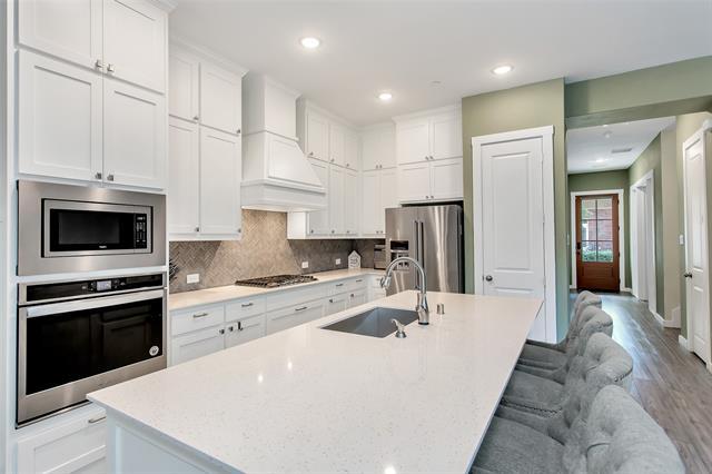 Building Photo - 7667 Tiffany Dr