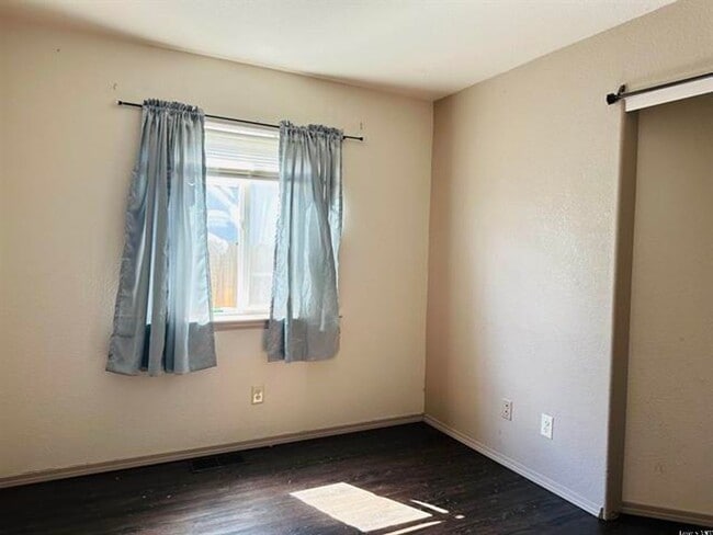 Building Photo - 755 Monte Vista Way