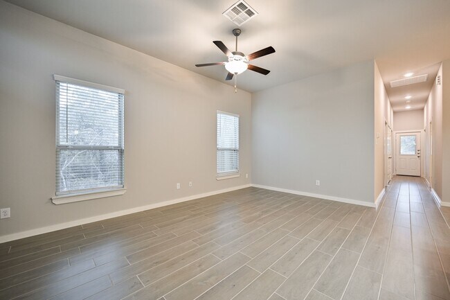 Building Photo - 127 Wickersham