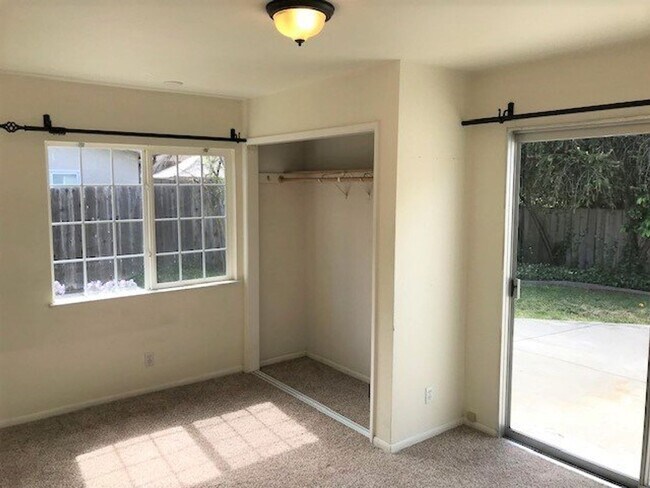 Building Photo - 5 Bedroom in the College Highlands Neighborhood by Cal Poly