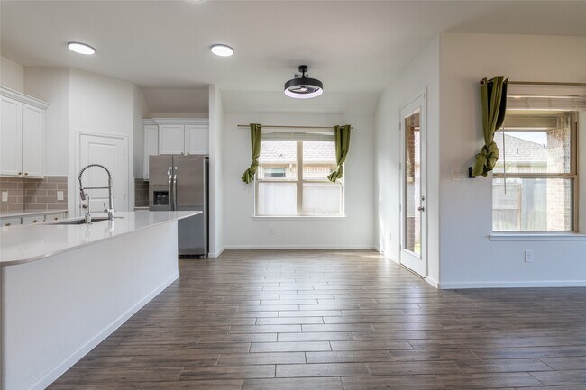 Building Photo - 15023 Mulberry Hallow St