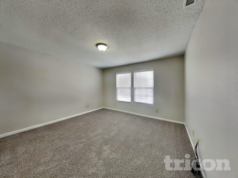 Building Photo - 9521 W Constellation Dr