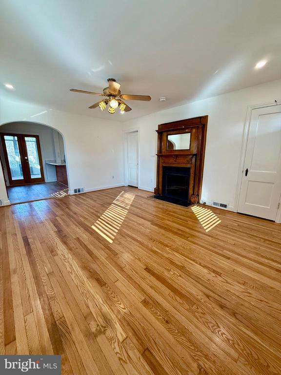 Building Photo - 5713 19th St N