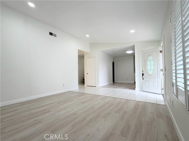 Building Photo - 1620 S Cypress Ave