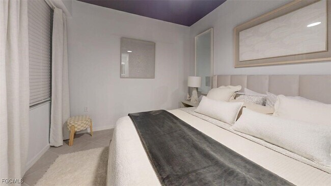 Building Photo - 15275 Grn Acrs Ave