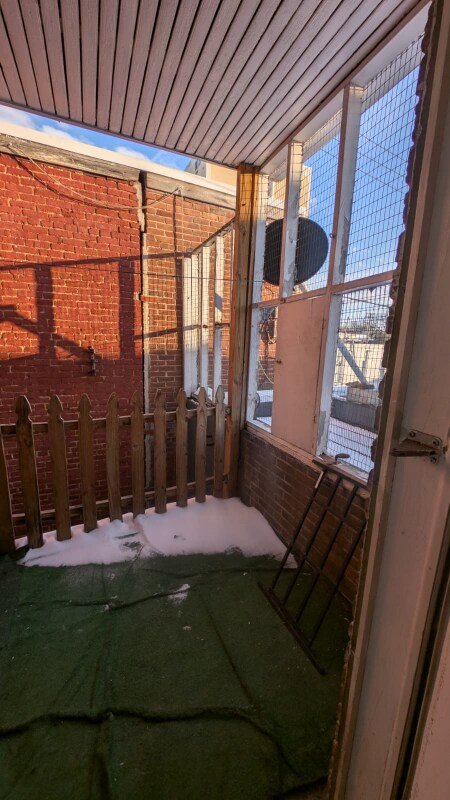 Building Photo - 37 E Washington St