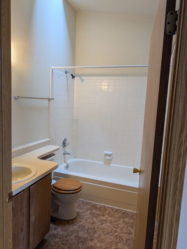 Building Photo - 3828 Smoke Tree Dr