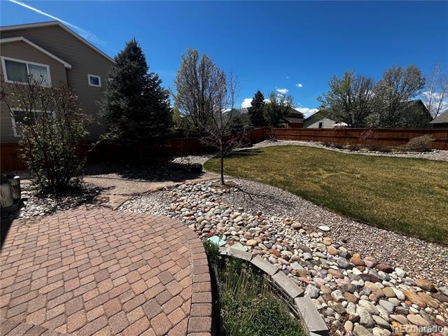 Building Photo - 16792 E Prairie Wind Ave