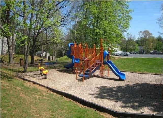 Building Photo - 2754 Gatewood Cir