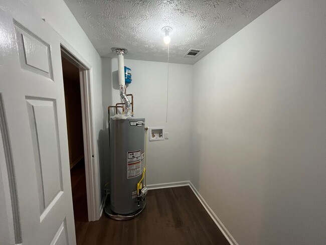 Building Photo - The Ideal Space to Balance Life, Work and Play.