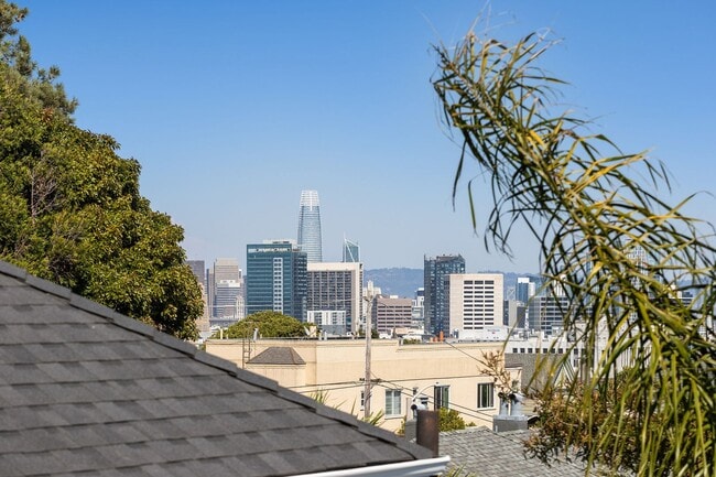 Building Photo - Corona Heights: Newly Renovated Victorian Home with EV Charging and Gorgeous Yard