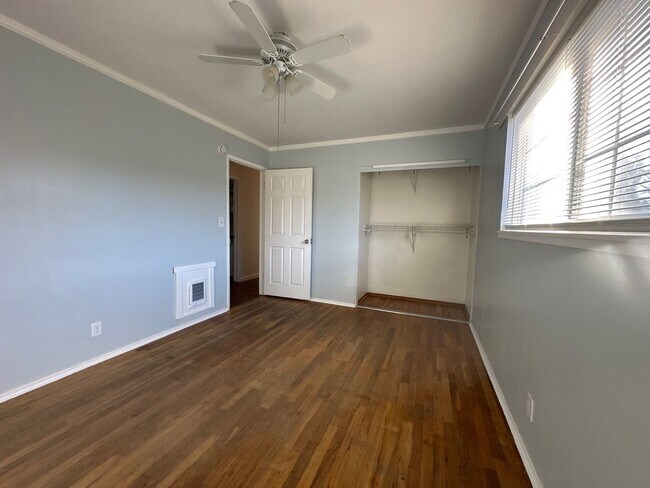 Building Photo - 5819 Winter Ave