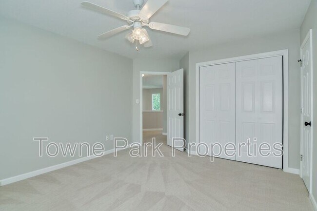 Building Photo - 486 Granite Point