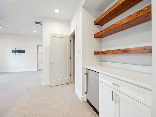 Building Photo - 5615 Brookstown Dr