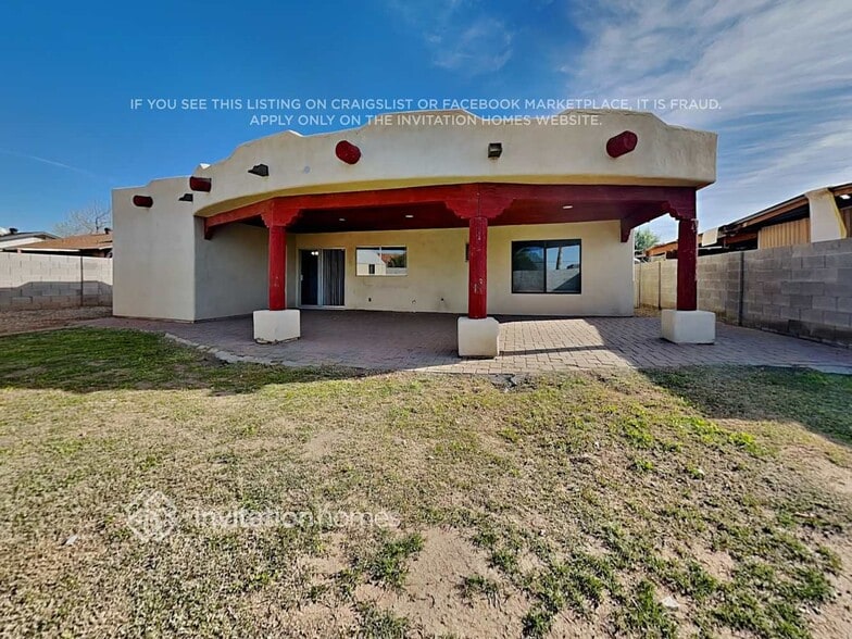 Building Photo - 618 N 69th Ave