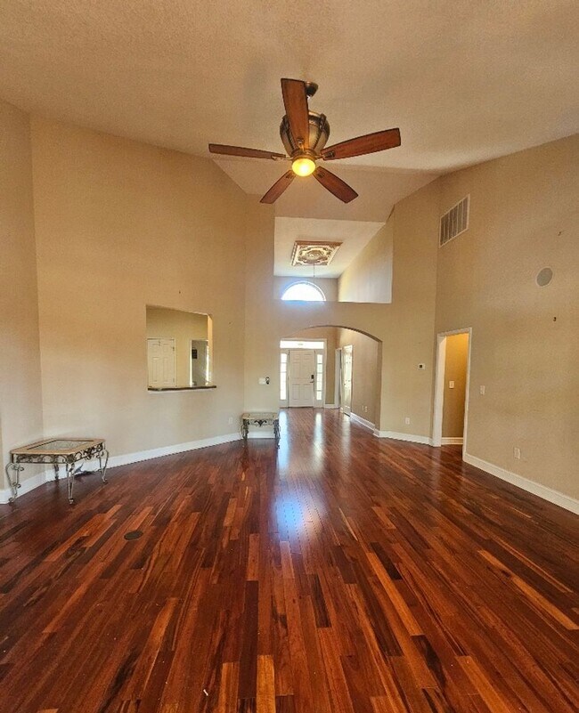 Building Photo - Waterford Plantation Home in Carolina Forest