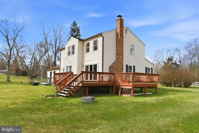 Building Photo - 20040 Bobwhite Ln