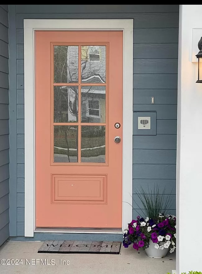 Building Photo - 12926 Ludo Rd