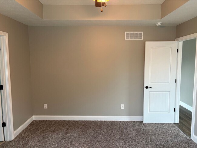 Building Photo - 7017 Golgotha Dr