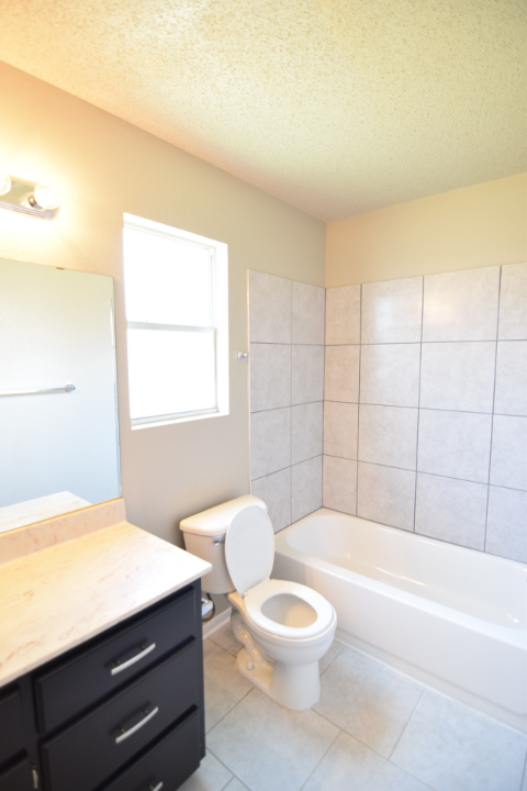 Building Photo - 4105 Sand Dollar Dr