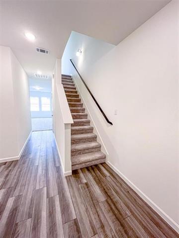 Building Photo - 424 Madison Way