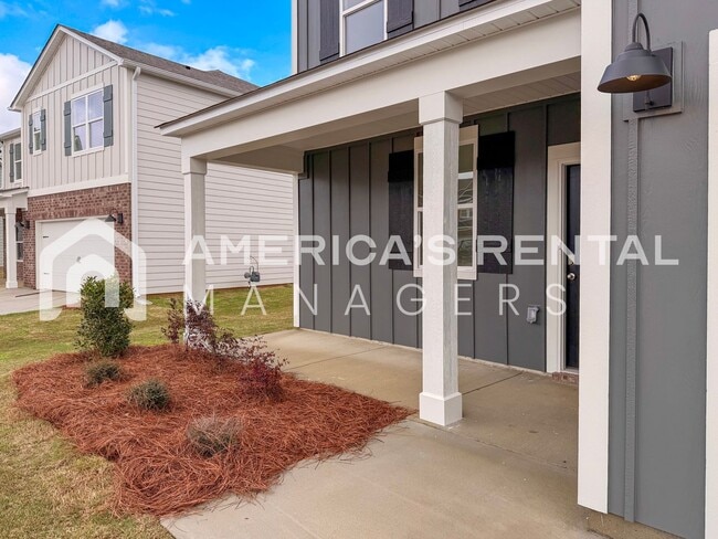 Building Photo - Modern Two Story Living in Doss Ferry - Available NOW!!