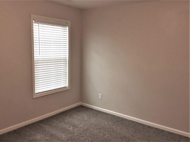 Building Photo - 1326 Crystal Skye Ct