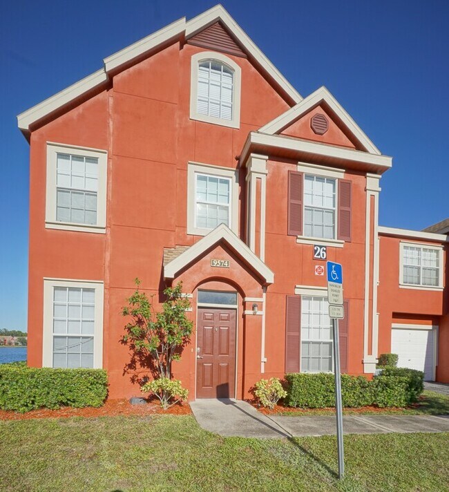 2BR/2BA Condo in Lake Chase of Westchase 9574 Lake Chase Island Way