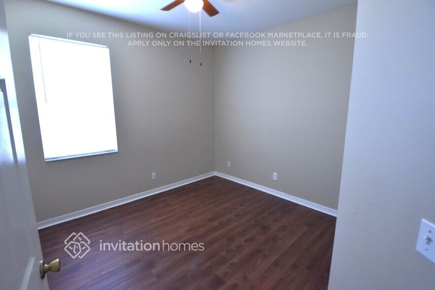Building Photo - 11724 Summer Springs Dr