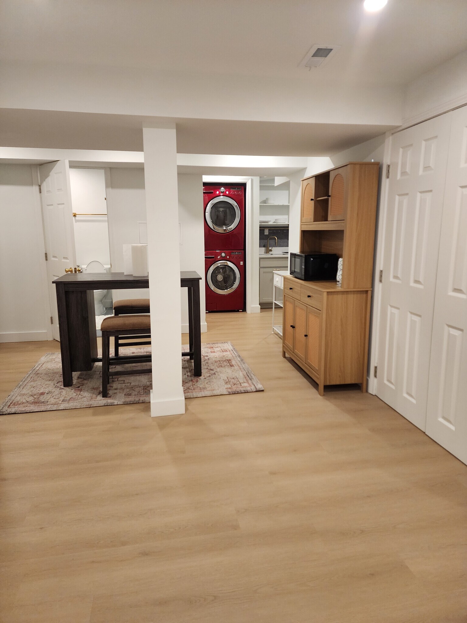 Building Photo - 18009 Ednor View Ter