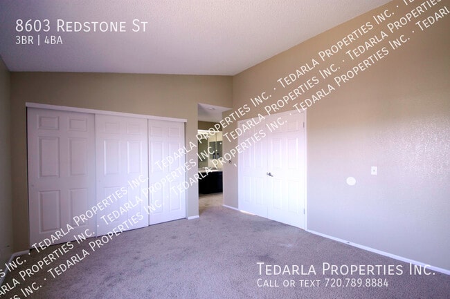 Building Photo - 8603 Redstone St
