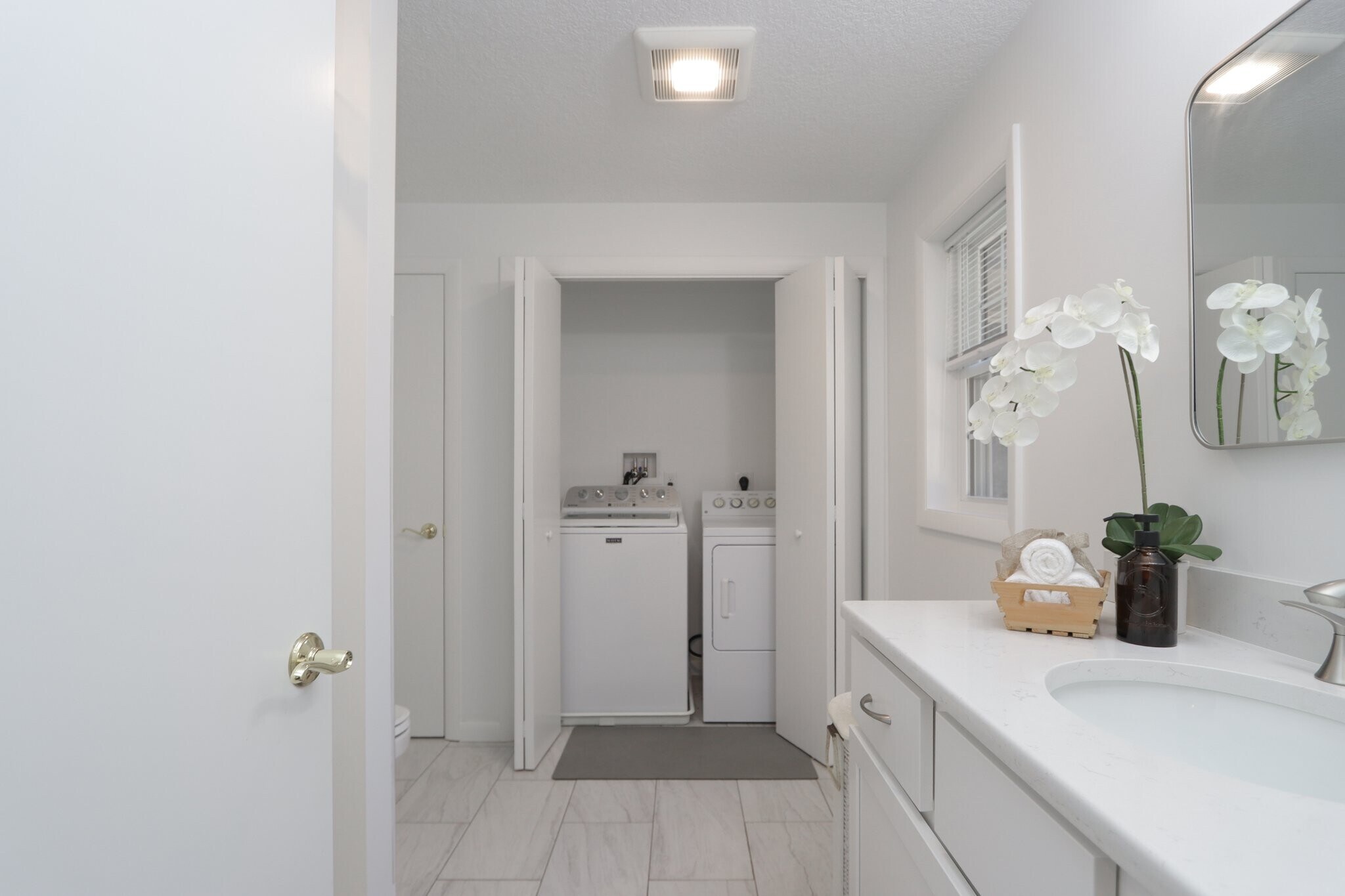 Building Photo - 159 Redfern Dr