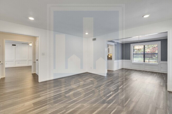 Building Photo - 11301 Taterwood Dr