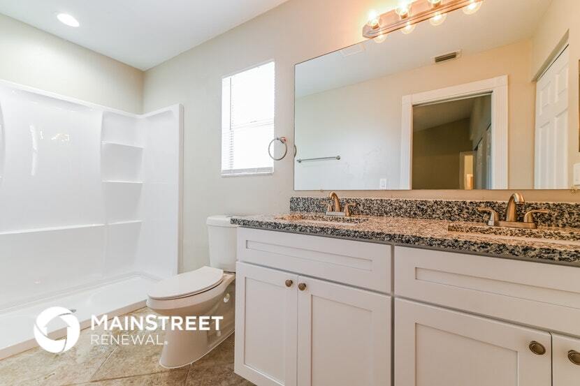 Building Photo - 818 SW 31st St