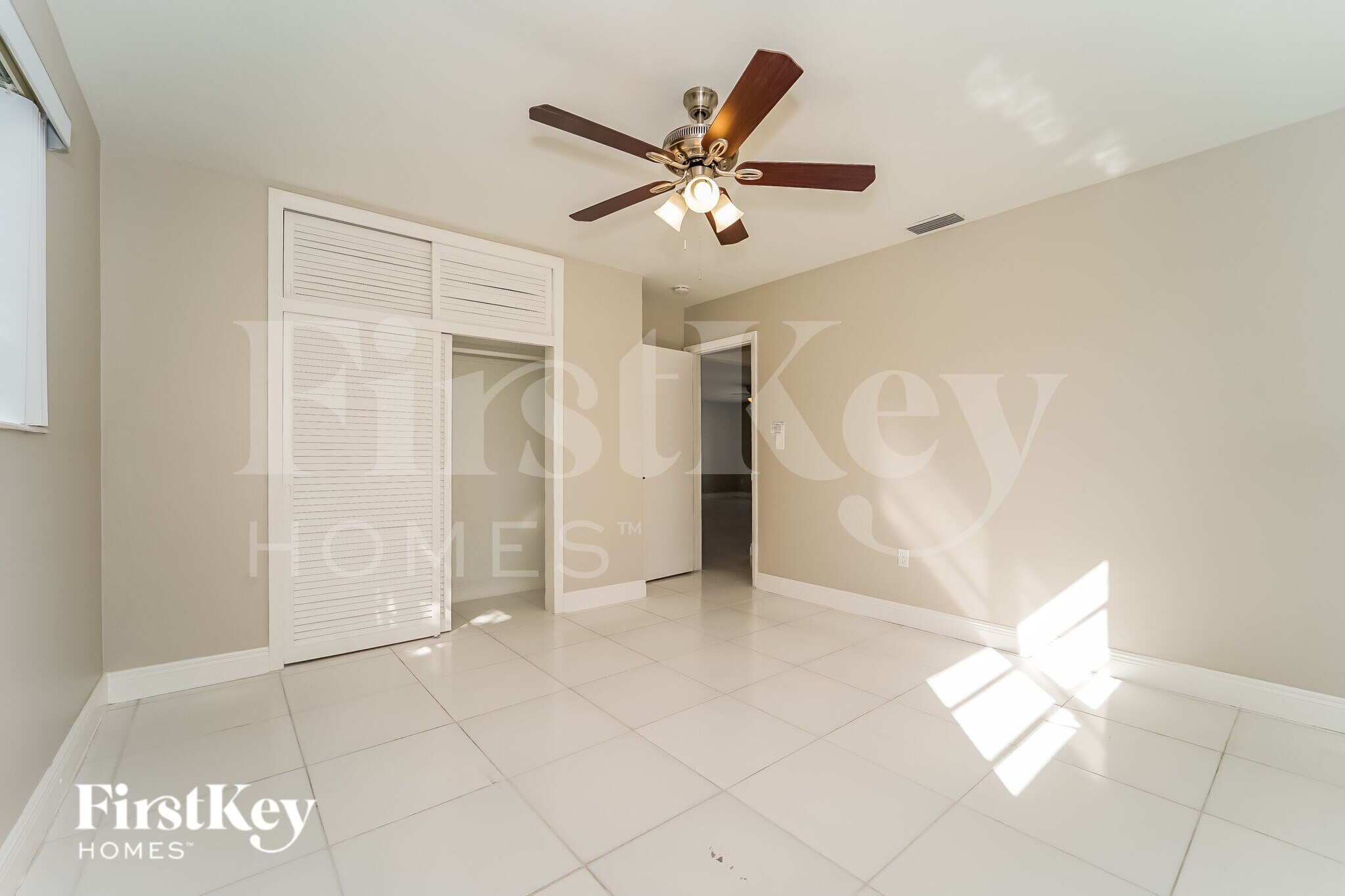 Building Photo - 7520 Coral Blvd