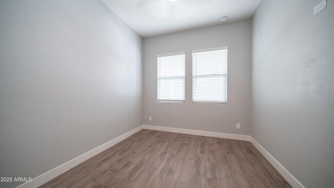 Building Photo - 23080 E Carriage Wy