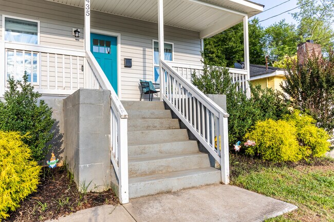 Building Photo - 1435 Garner Rd
