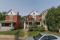 Building Photo - 153 S Cypress Ave