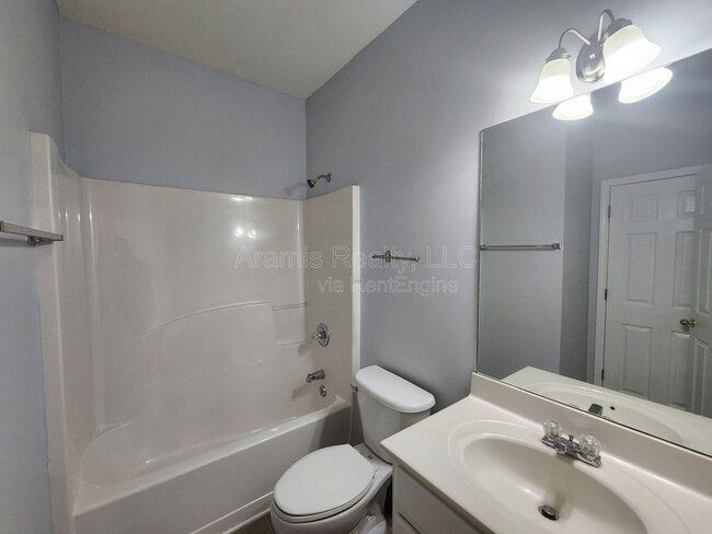 Building Photo - 6101 Vintage Pointe Pl