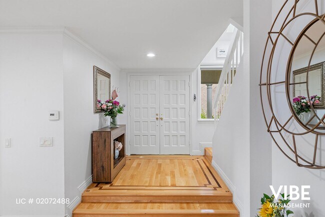 Building Photo - COMING SOON-Gorgeous GUARD GATED Westlake Island 3+3 home w/ BOAT DOCK & BOAT!