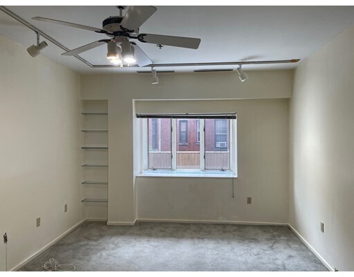 Building Photo - 1265 Beacon St