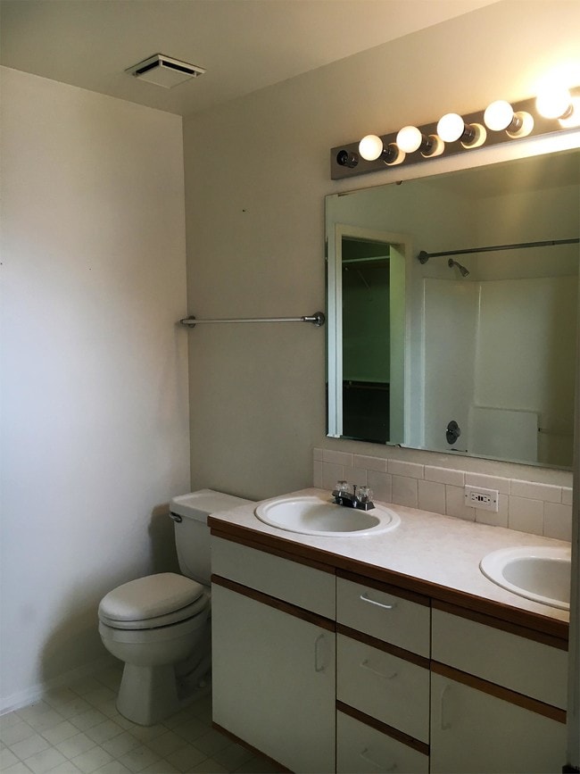 Building Photo - 5559 S Caper Pl