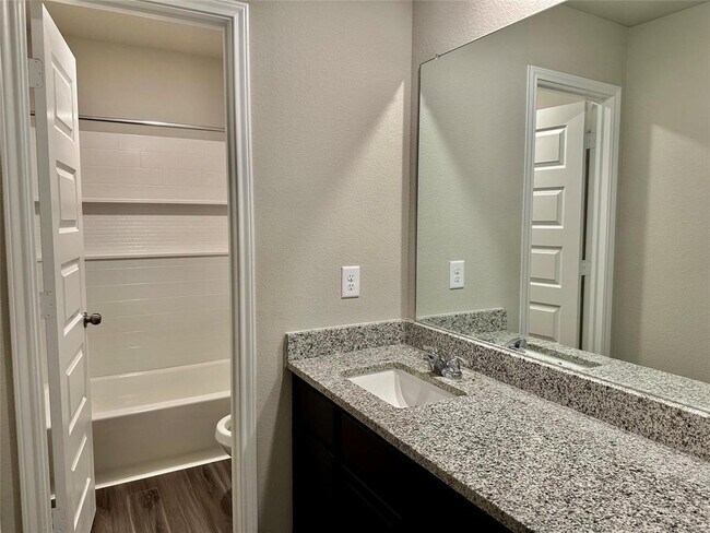 Building Photo - 2362 Tavo Trails Dr