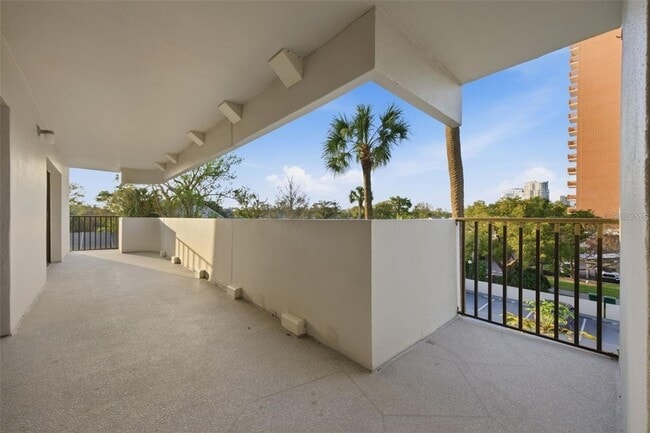 Building Photo - 4141 Bayshore Blvd