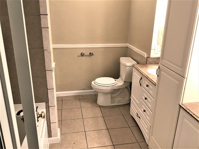 Building Photo - 1006 Greenob Dr