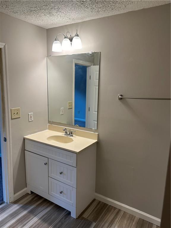 Building Photo - 1923 Cheatham Woods Dr SW