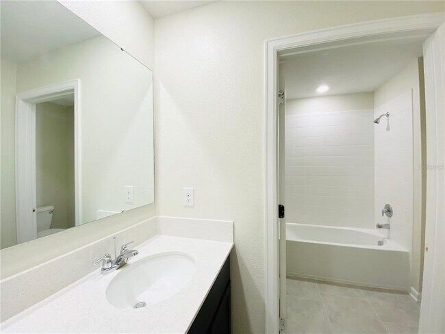 Building Photo - 4343 Sunny Creek Pl