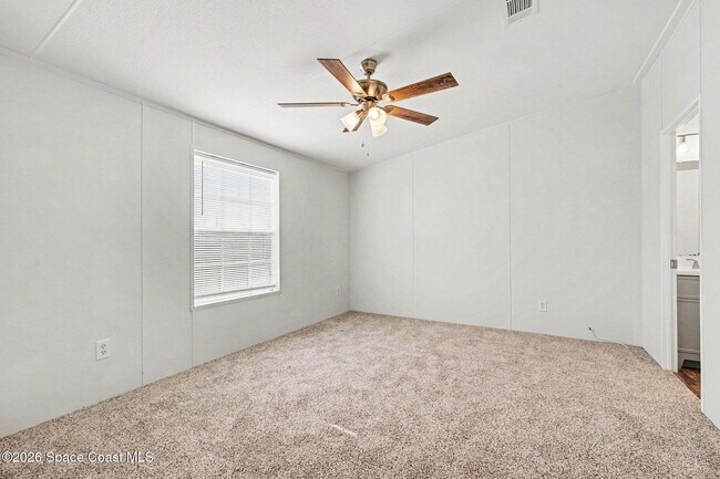 Building Photo - 423 Brozman Ln