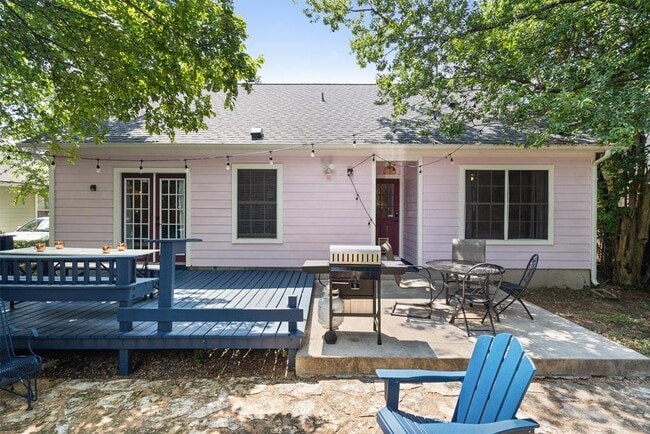 Building Photo - 1407 Sanchez St